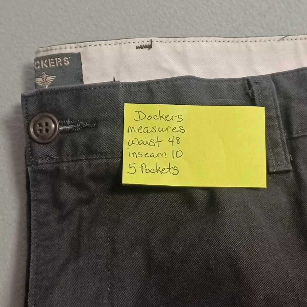 Dockers Chino Shorts Mens 48 Black 5 Pocket Flat Front Casual Cotton Twill